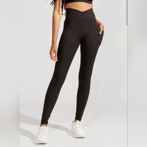 Criss Cross Hourglass Popflex Leggings